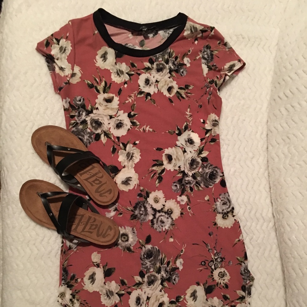 Floral T-Shirt dress